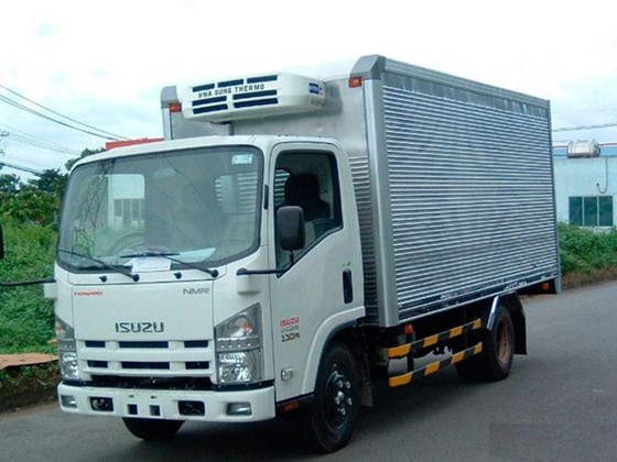 isuzu NQR