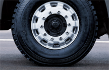 banh xe tai hyundai HD320