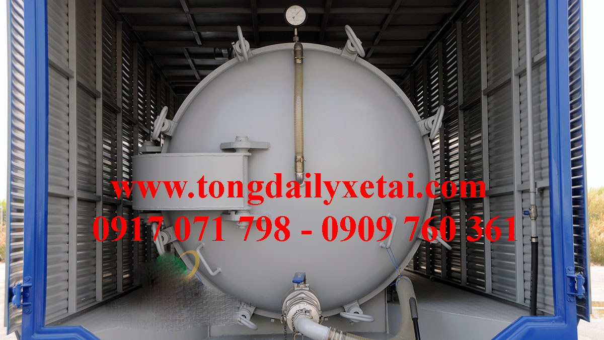 xe-chuyen-dung-xe-hut-ham-xctis-040-c01