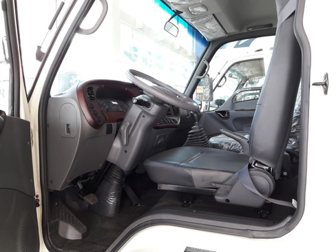 xe-tai-hyundai-HD650-3
