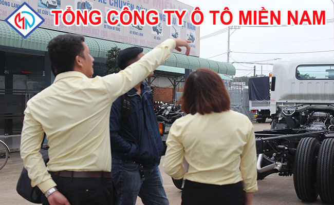 Xe Tải Hino Gắn Cẩu