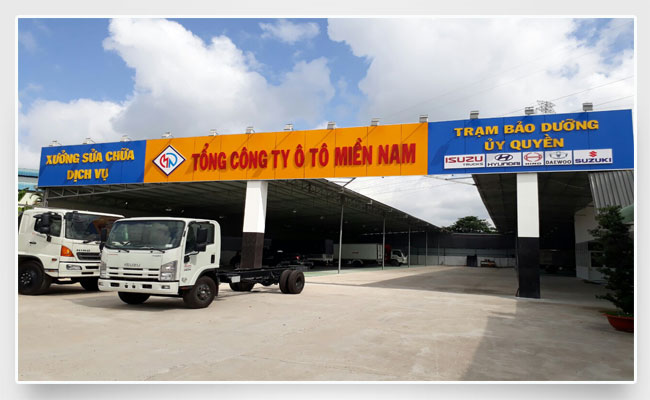 Xe Tải Hino Bồn Chở Cám Trả Góp