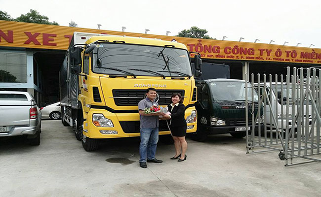 Đóng Thùng Xe Tải