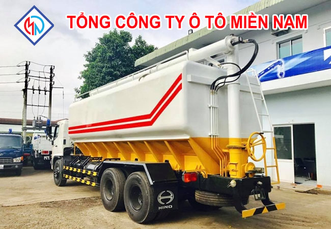 Giá Xe Tải Hino Bồn Chở Cám