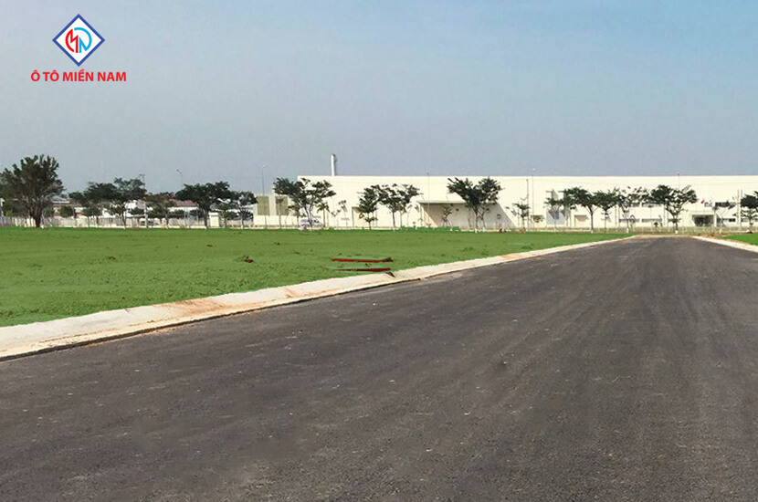 showroom xe tải