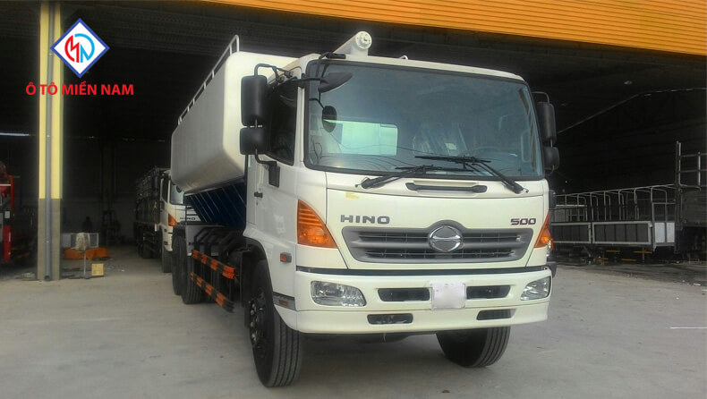 Mua xe tải Hino
