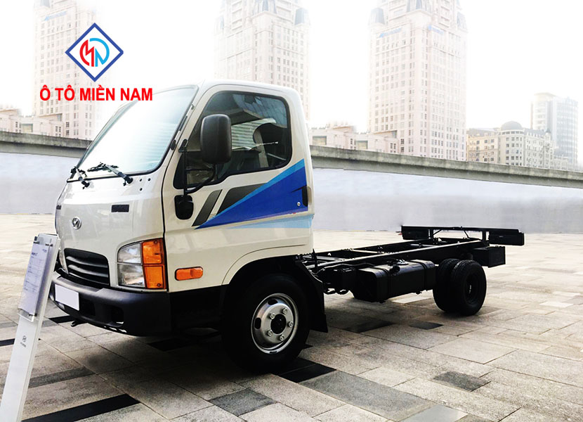 xe tải Hyundai gắn bửng nâng