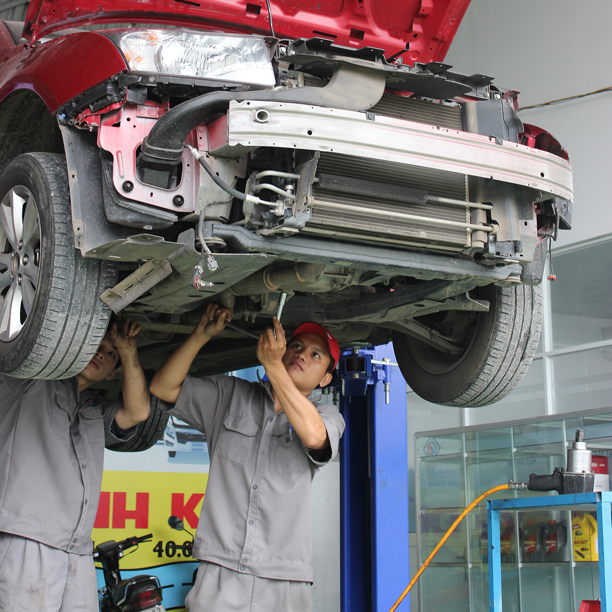 bảo hành xe tải Hyundai 75S
