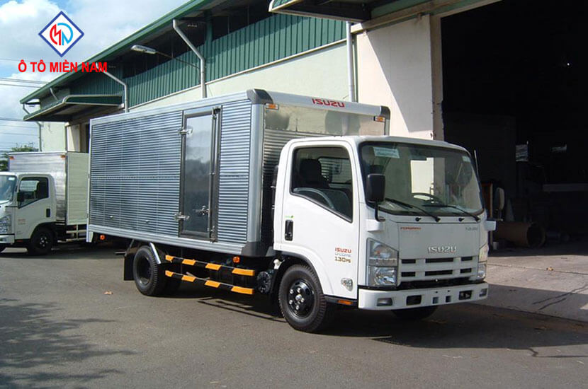 giá xe tải chở hàng