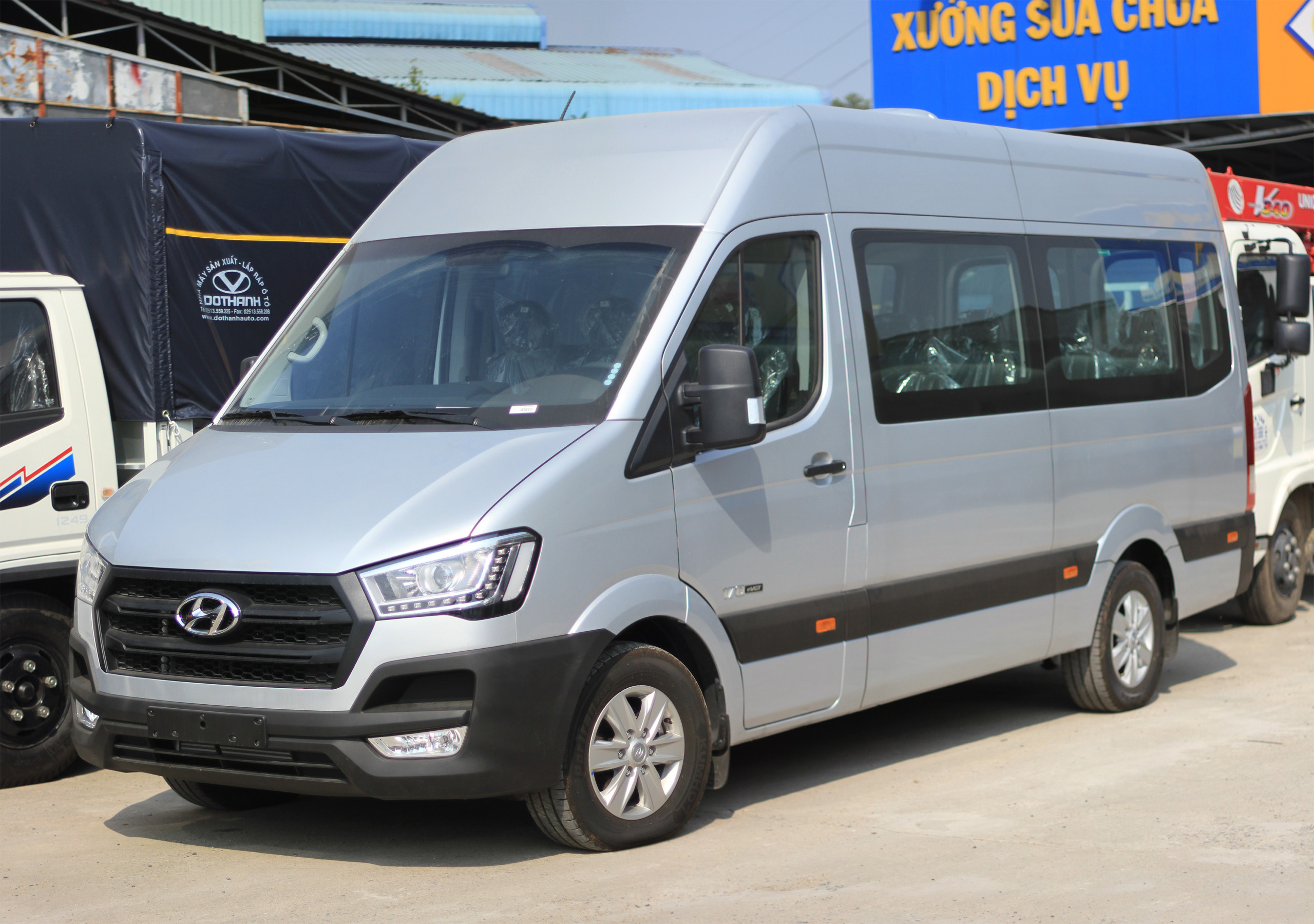 xe khách Hyundai