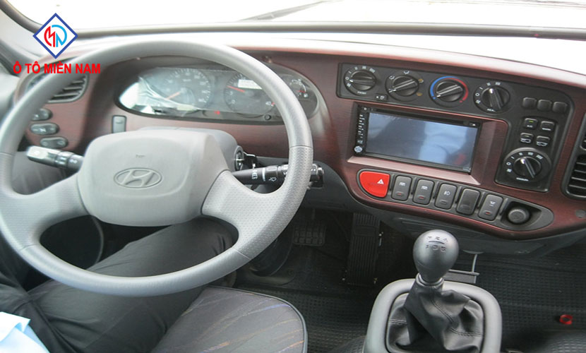 hướng dẫn sử dụng xe khách Hyundai