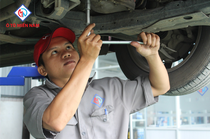 bảo dưỡng xe ô tô và xe tải